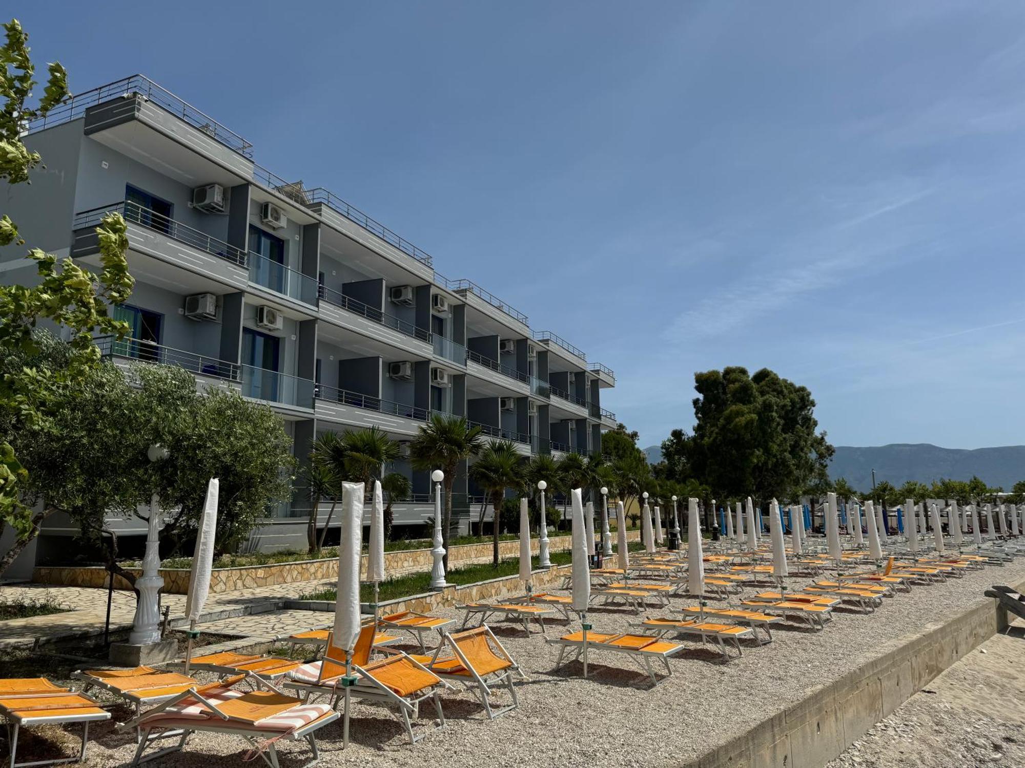 Hotel Cekodhima Radhime Exterior photo